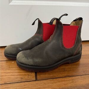 Blundstone Black and Red Chelsea Boots